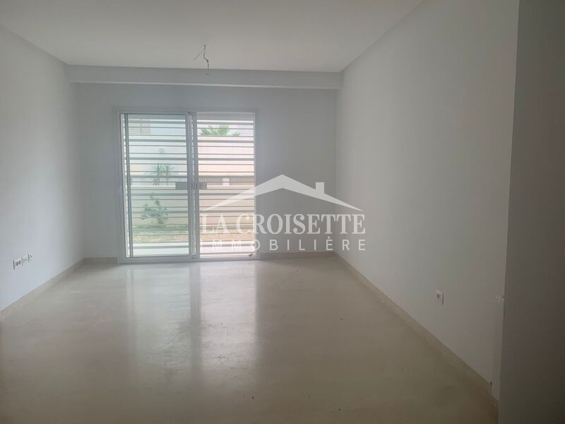 Appartement S+2  avec jardin à La Soukra